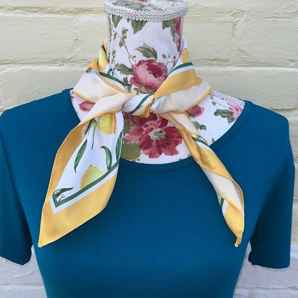 Vintage Style Lemons Silky Feel Bandana Scarf - Picture 3 of 8
